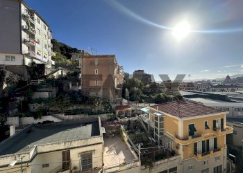 Edificio all\'aperto - Trilocale Via Corridoni
 
11, Savona - foto 17
