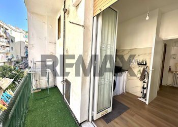 Balcone - Trilocale Via Corridoni
 
11, Savona - foto 29