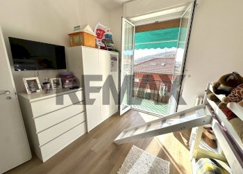 Camera / camera da letto - Trilocale Via Corridoni
 
11, Savona - foto 32