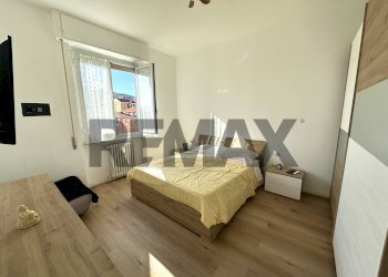 Camera / camera da letto - Trilocale Via Corridoni
 
11, Savona - foto 46
