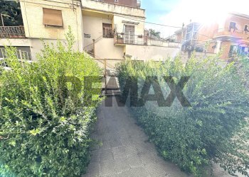Edificio all\'aperto - Trilocale Via Corridoni
 
11, Savona - foto 53