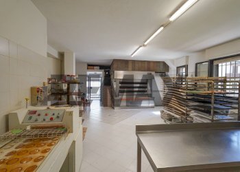 Cucina - Locale Commerciale Via Grumello
64, Bergamo - foto 13