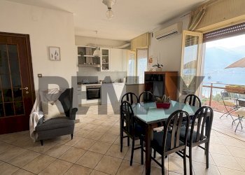 Sala da pranzo - Appartamento Via PAPA GIOVANNI XXII
 
40, Lovere - foto 4