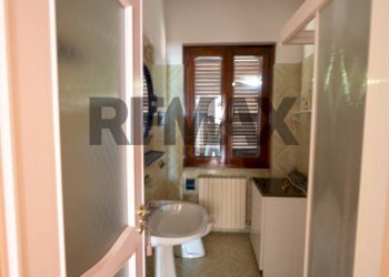 Bagno - Villa via San Rocco
 
32, Tavernola Bergamasca - photo 27