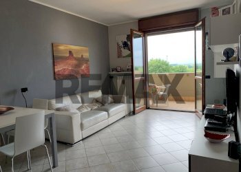 Sala da pranzo - Trilocale via arcobaleno
 
13/c, Trecate - foto 4