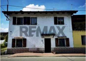 Casa all\'aperto - Casa indipendente via Vittorio Emanuele II
 
20, Vinzaglio - foto 11