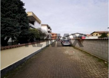 Terrazza - Three-room apartment via Strettura
 
5, Trecate - photo 1
