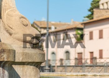 Edificio all\'aperto - Appartamento Corso Vittorio Emanuele
 
103, Monte Romano - foto 3