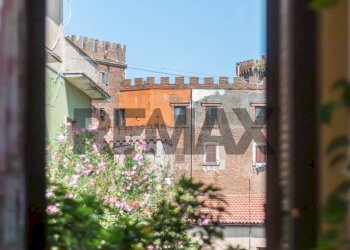 Edificio all\'aperto - Villa a Schiera Via Gravisca
 
14, Montalto di Castro - foto 1