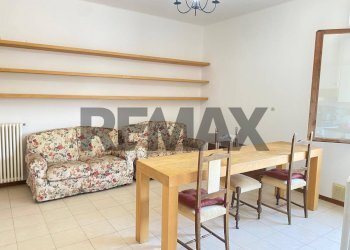 Sala da pranzo - Bilocale VIA BARGONE MONTAURO
233/B, Salsomaggiore Terme - foto 2