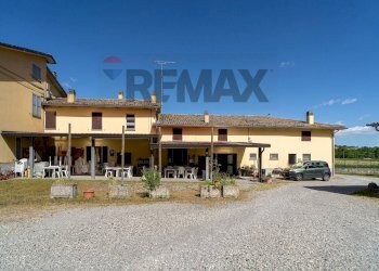 Casa all\'aperto - Locale Commerciale via calestano
97, Felino - foto 17