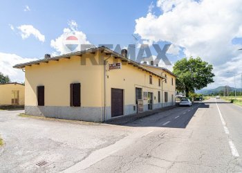 Casa all\'aperto - Locale Commerciale via calestano
97, Felino - foto 21