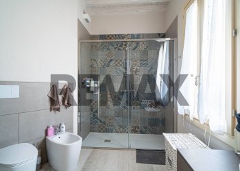 Bagno - Semi-detached house VIA GIOVANNI XXIII
 
22, Colorno - photo 31