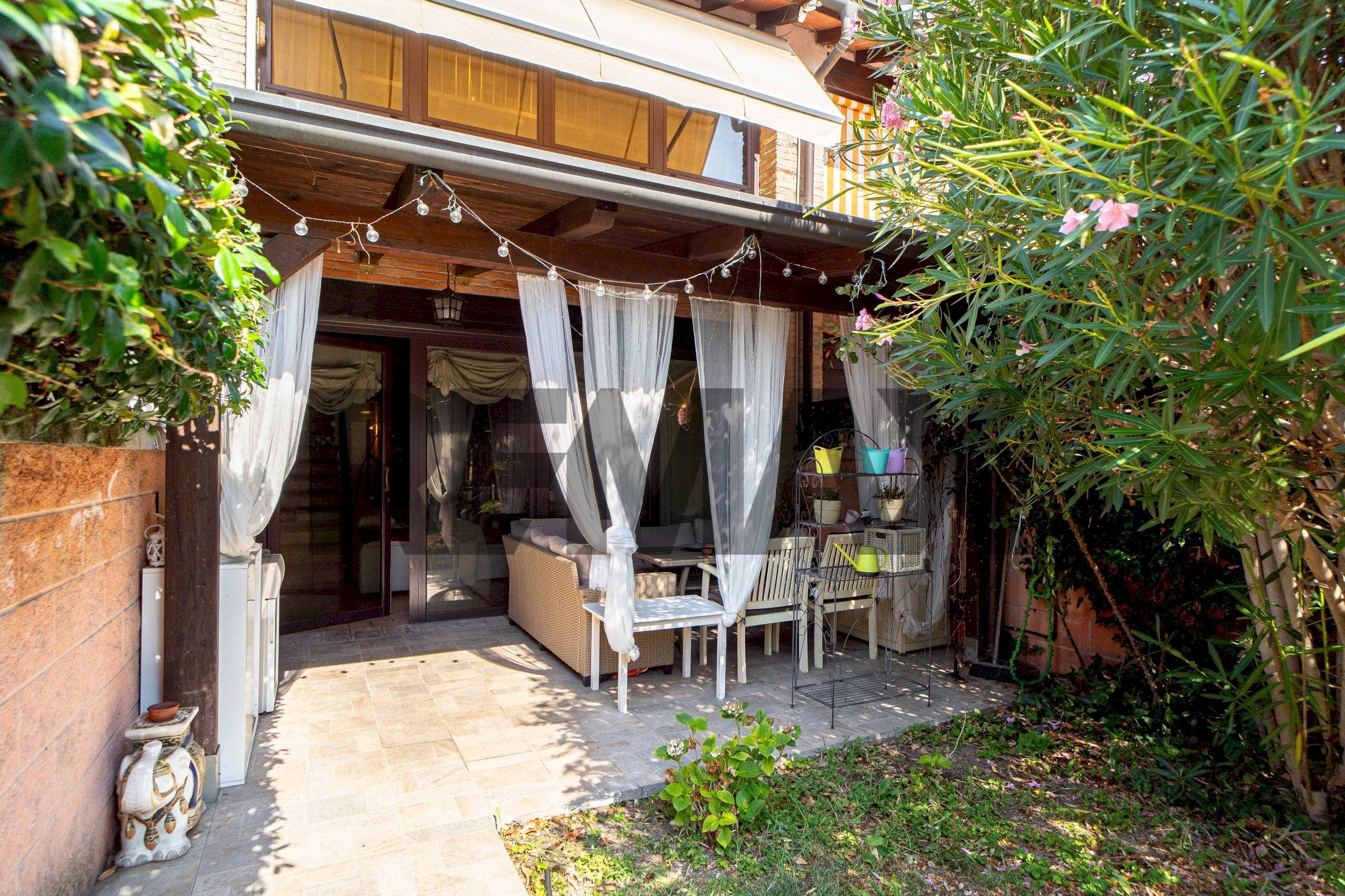 Casa all\'aperto - Terraced Villa VIA GHIRARDUZZI
 
1, Parma - photo 1