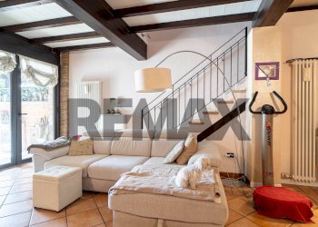Soggiorno - Terraced Villa VIA GHIRARDUZZI
 
1, Parma - photo 2