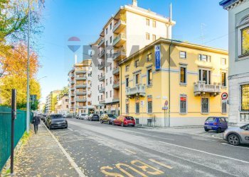 Edificio all\'aperto - Ufficio mameli
22, Busto Arsizio - foto 27