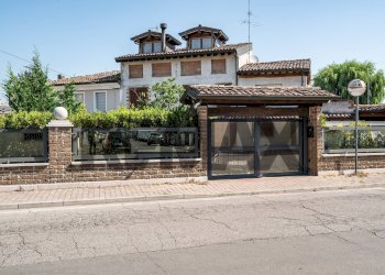Casa all\'aperto - Villa via villa scassa
 
39, Viadana - photo 2