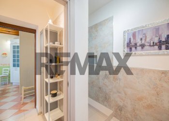 Hall / corridoio - Villa via villa scassa
 
39, Viadana - photo 20