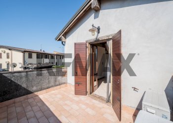 Terrazza - Villa via villa scassa
 
39, Viadana - photo 31