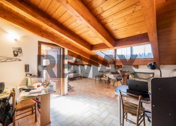 Ufficio - Villa via villa scassa
 
39, Viadana - photo 47