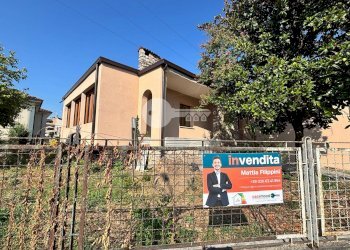 Foto 1 - Villa VILLAGGIO TASSARA
 
3, Bagnolo Mella - foto 1