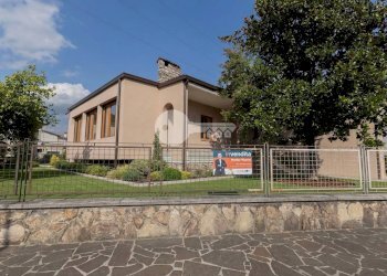 Foto 2 - Villa VILLAGGIO TASSARA
 
3, Bagnolo Mella - photo 2