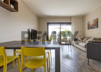 Sala da pranzo - Two-room apartment via lago maggiore
 
4, Massino Visconti - photo 8