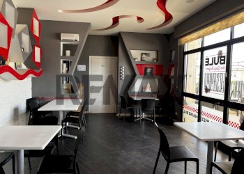 Sala da pranzo - Attività Commerciale via Forlanini
44, Ragusa - foto 3