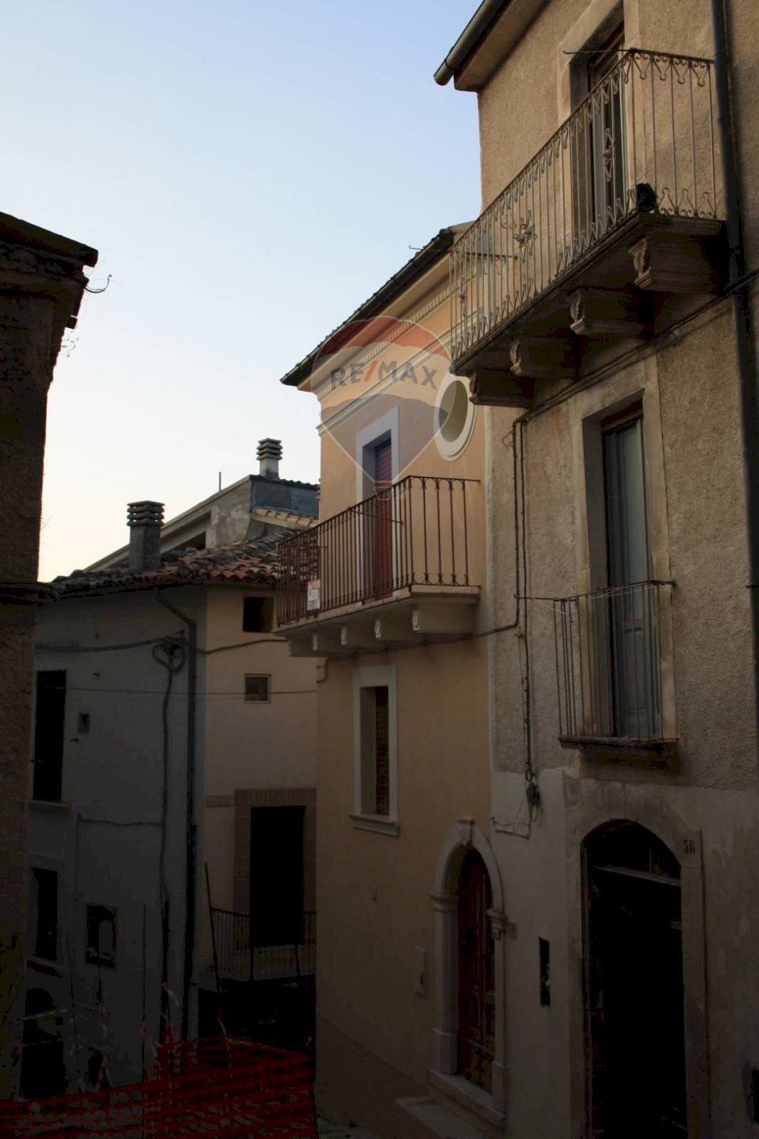 Edificio all\'aperto - Casa indipendente Via Duca Degli Abruzzi
 
58, Caramanico Terme - foto 3