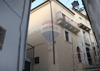 Edificio all\'aperto - Casa indipendente Via Duca Degli Abruzzi
 
58, Caramanico Terme - foto 1