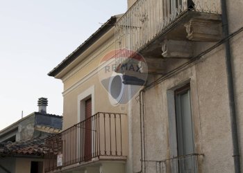 Edificio all\'aperto - Casa indipendente Via Duca Degli Abruzzi
 
58, Caramanico Terme - foto 2