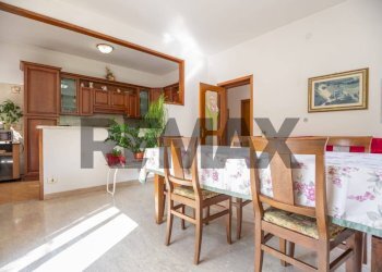 Sala da pranzo - Villa Contrada Costa Cola
 
67, Bucchianico - foto 23