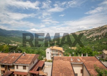 Vista delle montagne - Two-room apartment Via Sant'Elena
4, Caramanico Terme - photo 9
