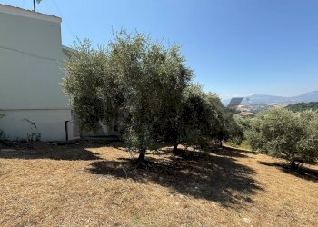 Giardino - Terreno edificabile Salita san Salvatore
51, Rosciano - foto 1