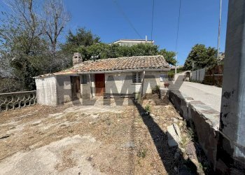Casa all\'aperto - Terreno edificabile Salita san Salvatore
51, Rosciano - foto 14