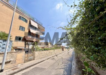 Edificio all\'aperto - Quadrilocale VIA GRAMICI
 
2, Marano di Napoli - foto 54