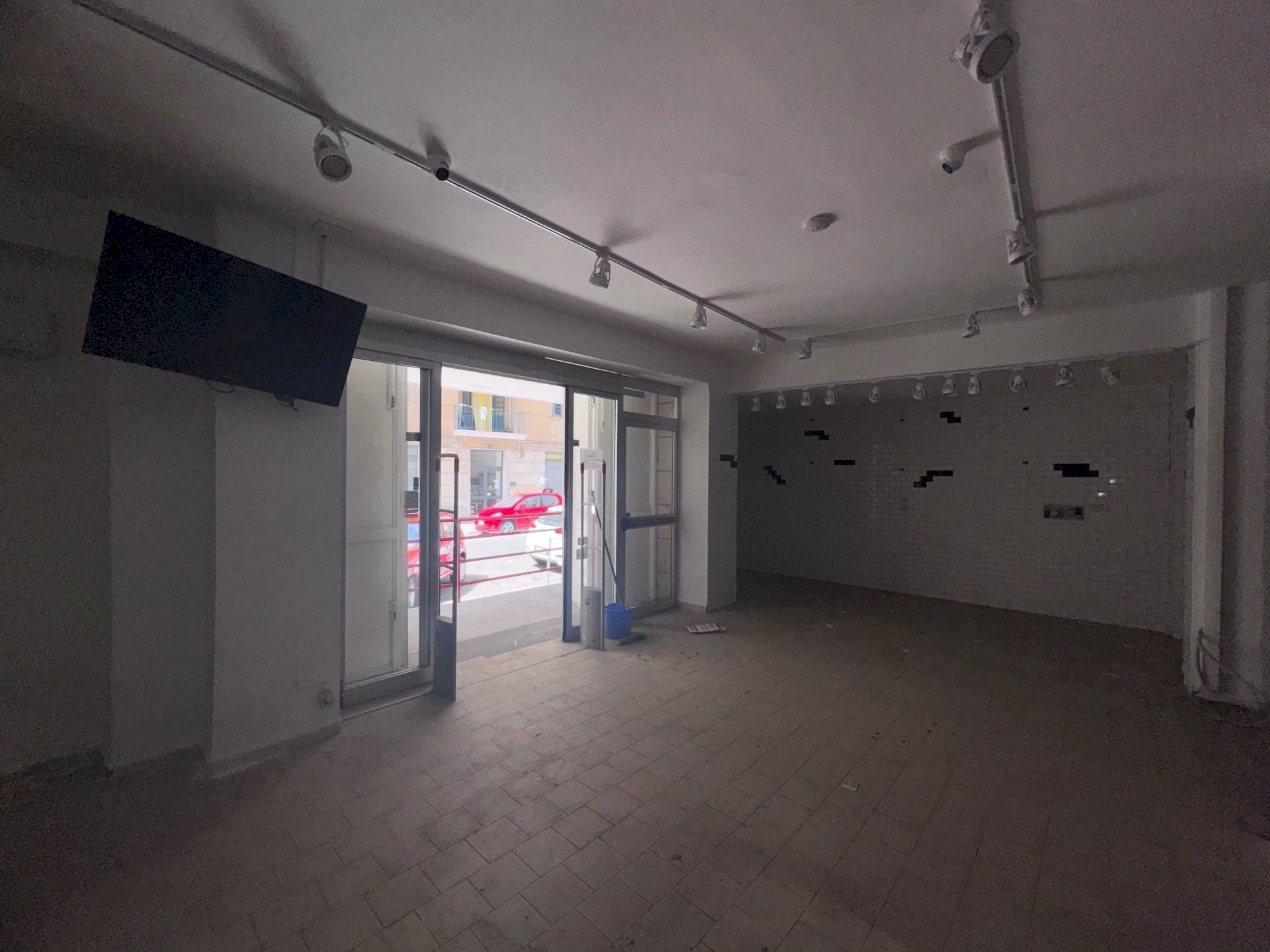 Foto 3 - Negozio Via Luigi Manfredi
14, Palermo - foto 3