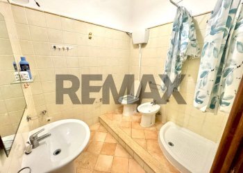 Bagno - Bilocale Via Dante Alighieri
 
44, Terrasini - foto 8