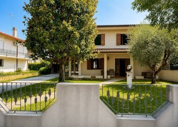 Foto 1 - Semi-detached house via monte pasubio, Spresiano - photo 1