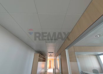 Hall / corridoio - Ufficio Via Foggia
 
165, Barletta - foto 13
