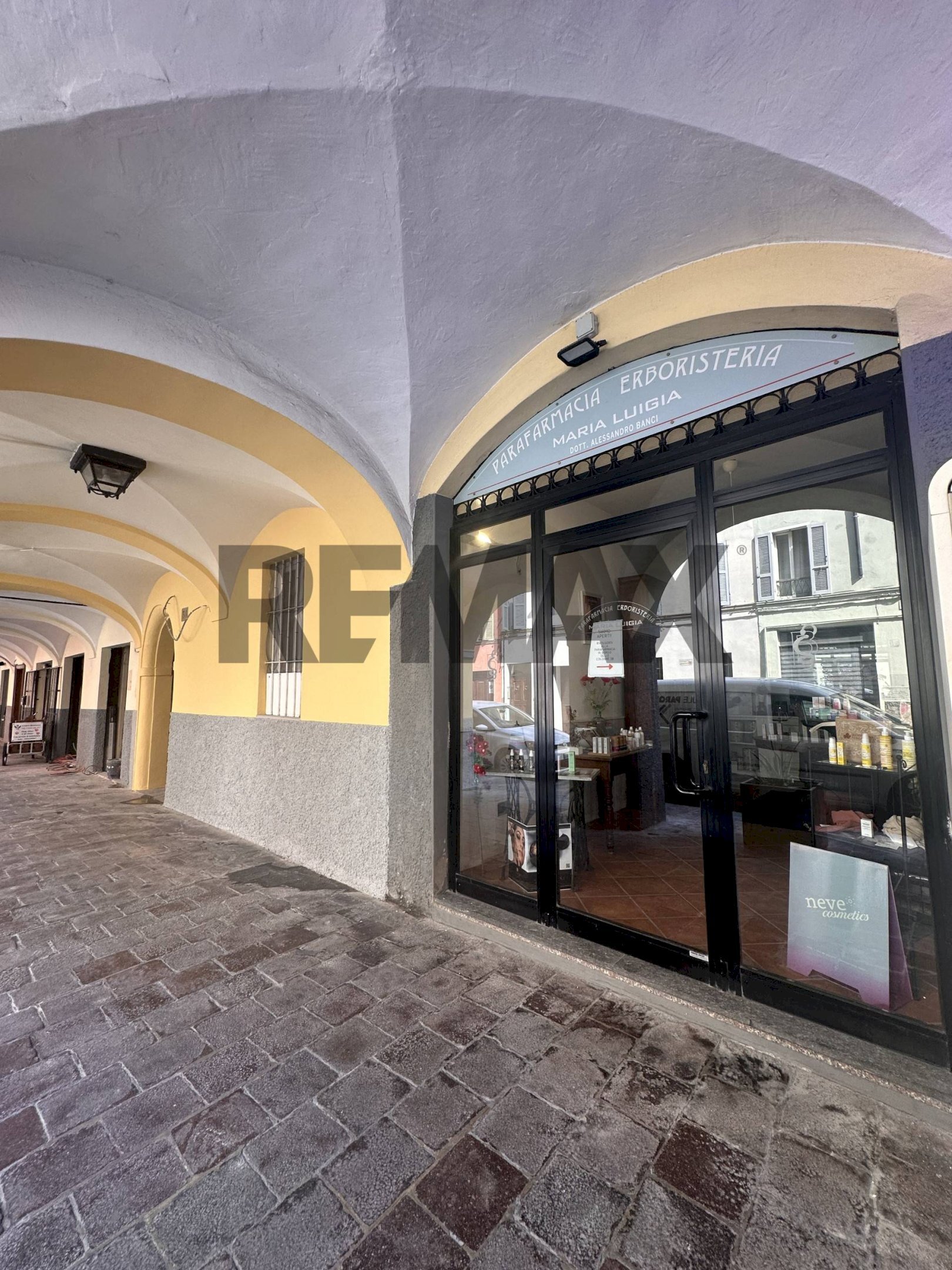 Edificio all\'aperto - Negozio Borgo Delle Colonne
 
36, Parma - foto 1