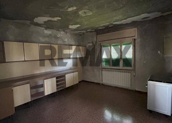 Stanza vuota - Casa indipendente VIA ENDINE
 
13, Albino - foto 18
