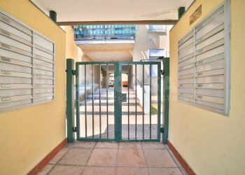 Foto 4 - Trilocale VIA GRAMSCI
 
32 C, Roncello - foto 4