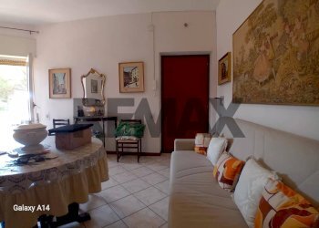 Soggiorno - Trilocale Viale Dei Navigatori
 
56, Tarquinia - foto 1
