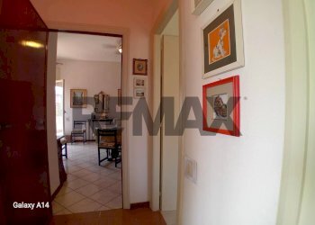 Hall / corridoio - Trilocale Viale Dei Navigatori
 
56, Tarquinia - foto 7
