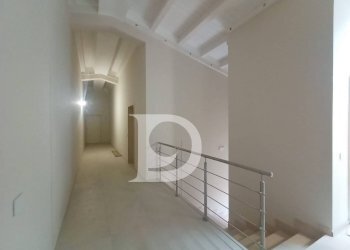 scalinata condominiale - Three-room apartment Viale Matrino
 
37, Città Sant'Angelo - photo 7