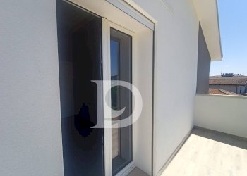 balcone - Three-room apartment Viale Matrino
 
37, Città Sant'Angelo - photo 22