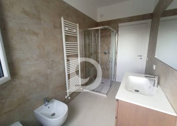 bagno - Three-room apartment Viale Matrino
 
37, Città Sant'Angelo - photo 26