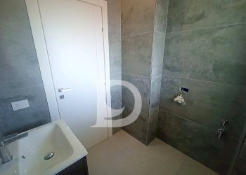II bagno - Three-room apartment Viale Matrino
 
37, Città Sant'Angelo - photo 33