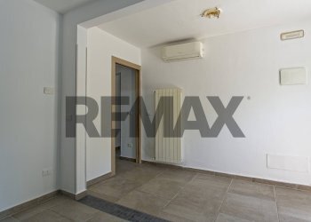 sala/cucina - Appartamento via Adige
 
9, Caorle - foto 5